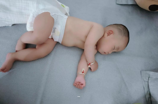 葫芦岛孕妇肚脐周围发青